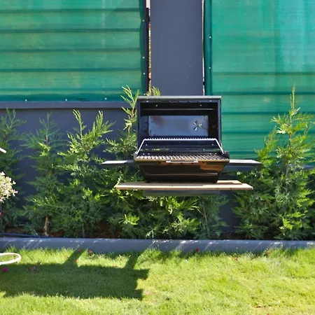 ヴィラ Luxury Close To Shops And Restaurants -large Garden Pool Table And Table Tennis *