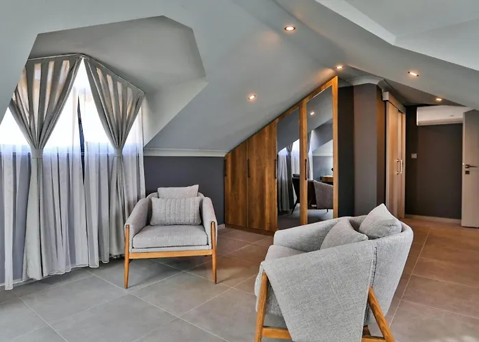 Luxury Close To Shops And Restaurants -large Garden Pool Table And Table Tennis Vilă Fethiye