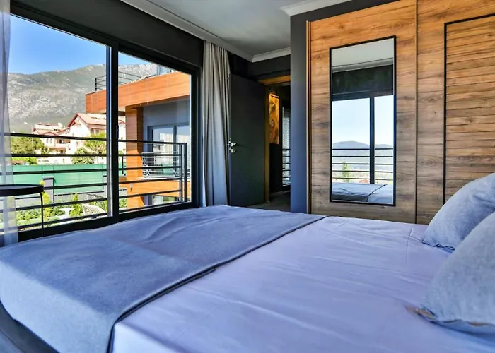 Luxury Close To Shops And Restaurants -large Garden Pool Table And Table Tennis Fethiye