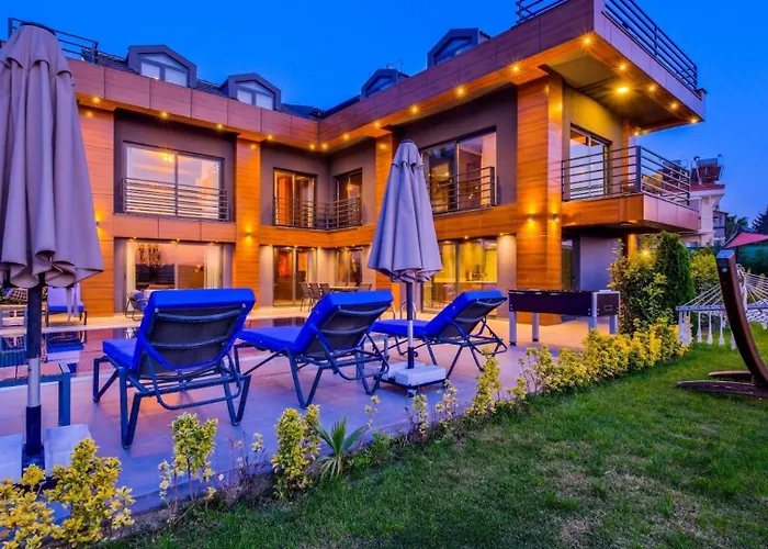 Luxury Close To Shops And Restaurants -large Garden Pool Table And Table Tennis Vila Fethiye