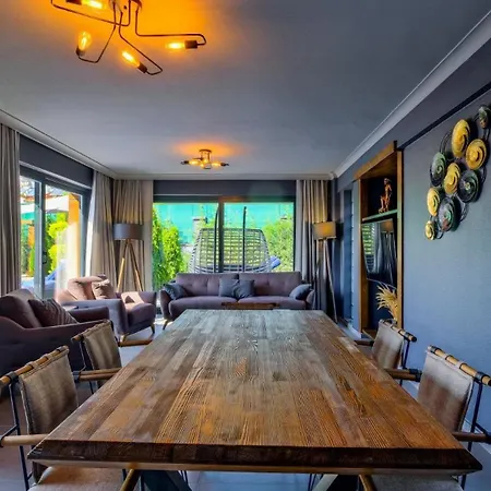 Вилла Oludeniz 4 Bedroom 4979 Фетхие