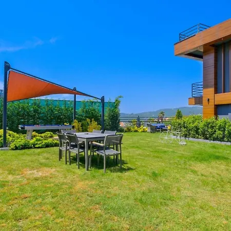 Вилла Oludeniz 4 Bedroom 4979
