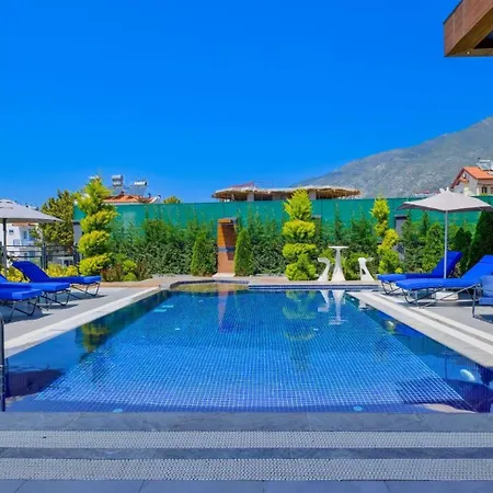 Вилла Oludeniz 4 Bedroom 4979 *