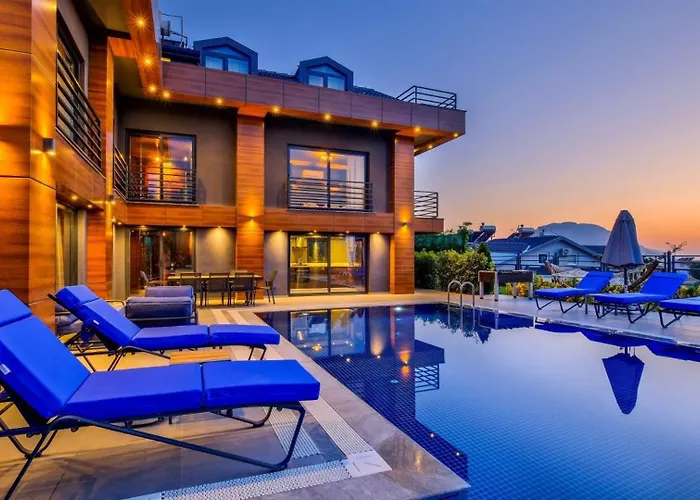 Luxury Close To Shops And Restaurants -large Garden Pool Table And Table Tennis * Fethiye